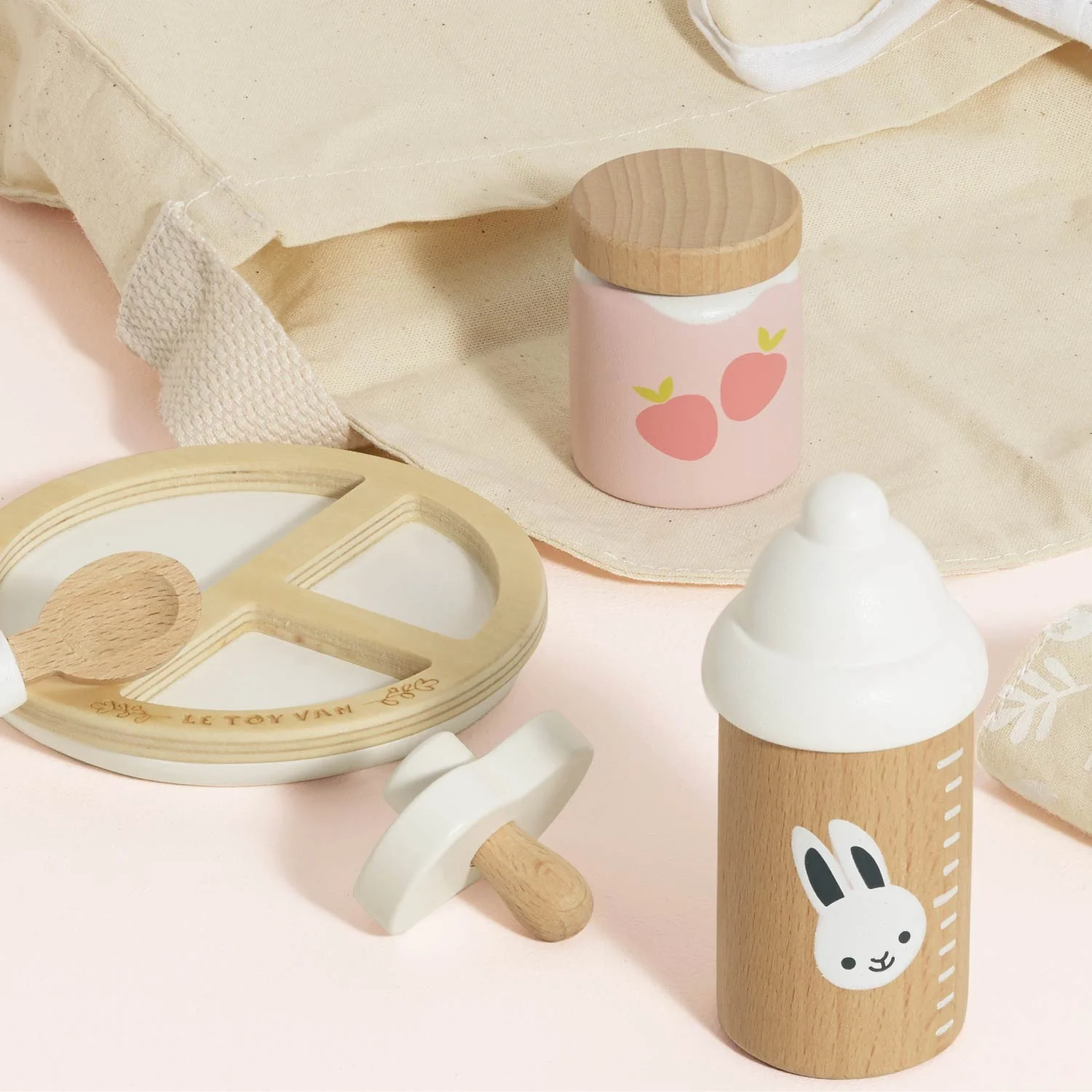 Dolls Nursing Kit & Bag - Image 5