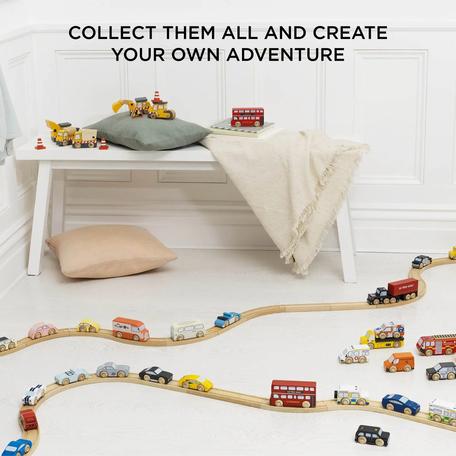 Classic Wooden Sports Car Set - Image 5