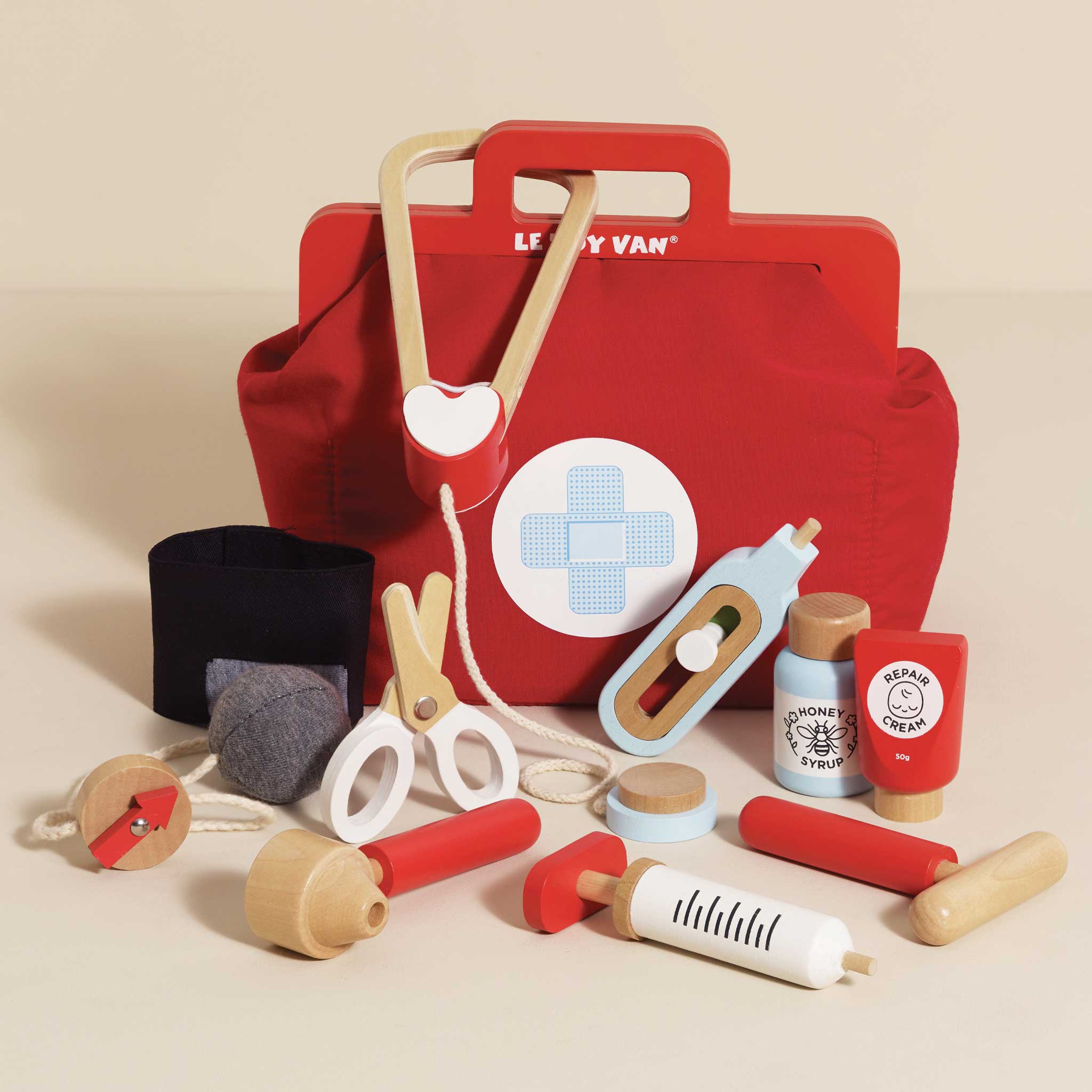 Vintage Doctor Roleplay Wooden Kit